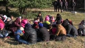 Групата от 119 бежанци, задържана от Гранична полиция