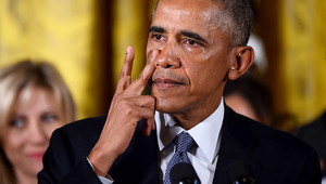 Барак Обама представя мерки за контрола върху оръжията