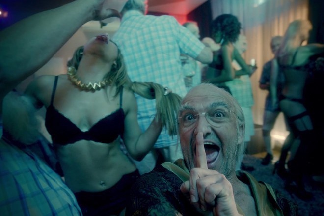 Zueka kato dyado v klipa na krisko nazdrave