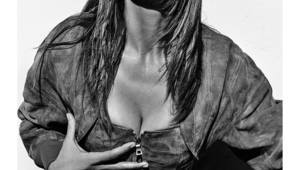 Синди Крофърд в едър план за Balmain, пролет-лято 2016