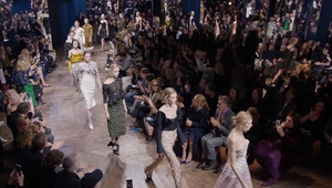 Ревюто на "Диор" с висша мода за пролет-лято 2016