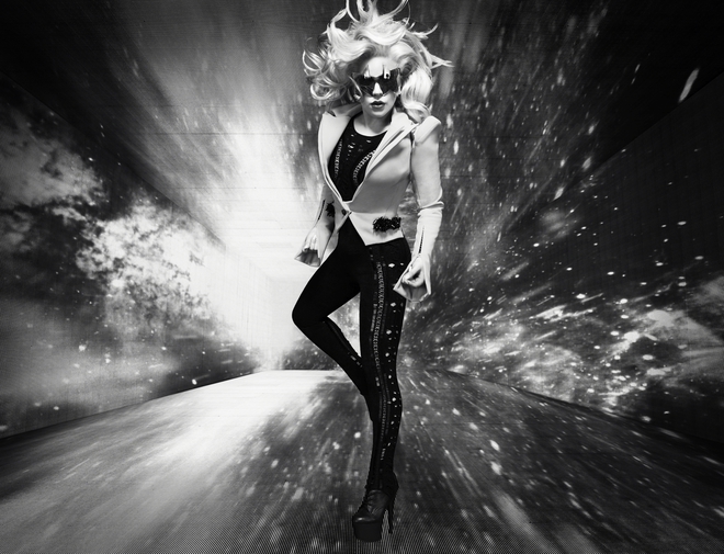 Лейди Гага за "Интел"