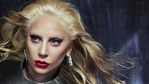 Лейди Гага в едър план
