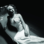 Лейди Гага в ролята на Графинята