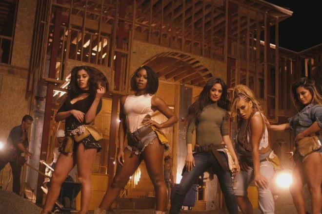 Fifth harmony v klipa si work from home