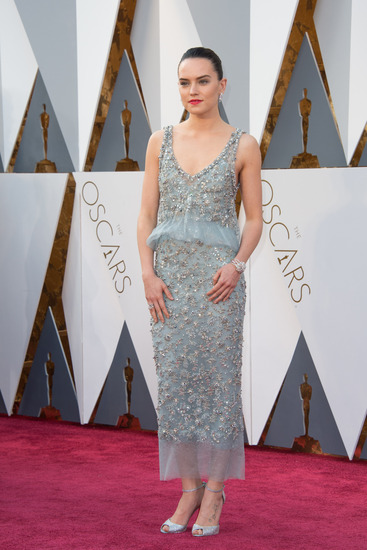 Дейзи Ридли на "Оскарите" в "Шанел"