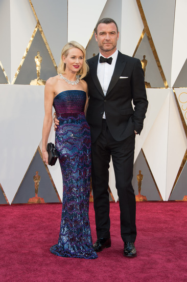 Лив Шрайбър и Наоми Уотс на "Оскарите"