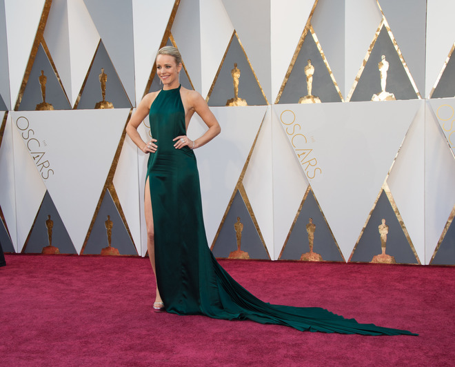 Рейчъл Макадамс в зелена рокля на "Оскарите"