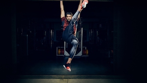 Майкъл Фелпс тренира във фитнеса