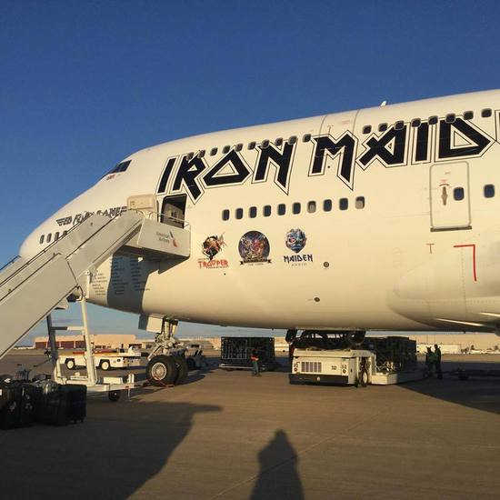 Самолетът на Iron Maiden