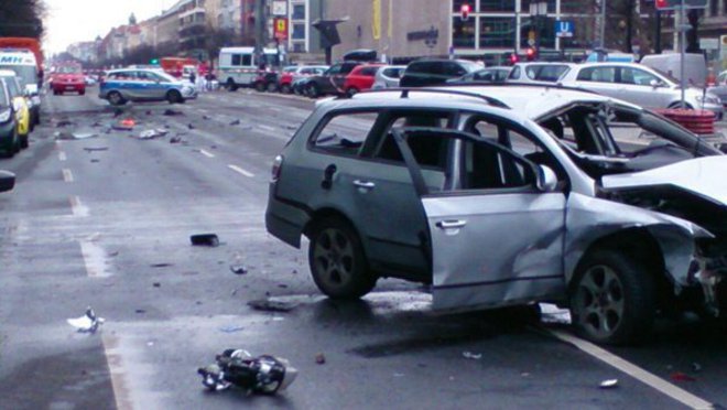 Бомба взриви кола в Берлин, 15 март 2016 г.