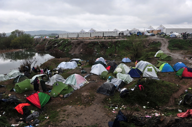 Лагерът на мигрантите край Идомени