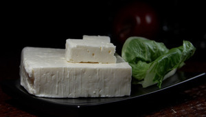 Българско бяло сирене