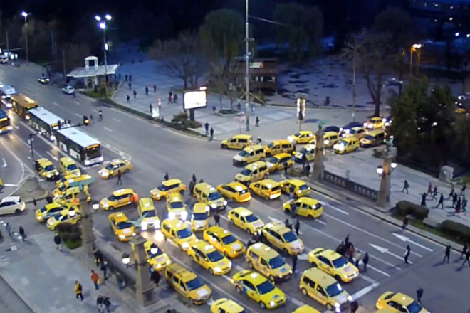 Протест на таксиметровите шофьори на Орлов мост