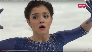 Евгения Медведева в едър план