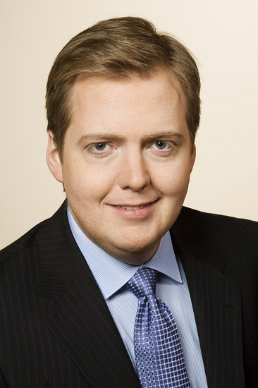 Сигмундур Гунлаугсон, вече бивш премиер на Исландия