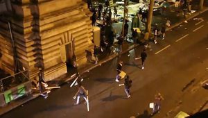 Масов бой в парижкото метро