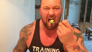 Какво яде "Планината" от "Игра на тронове"