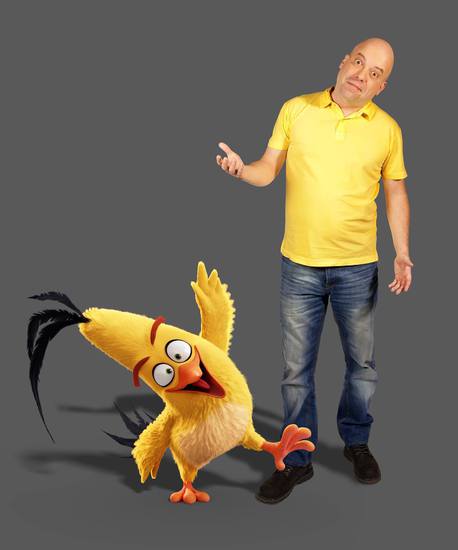 Иво Сиромахов с героя си от Angry Birds