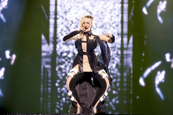 Поли Генова отново на сцената на Евровизия