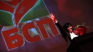 Корнелия Нинова като новоизбран лидер на БСП