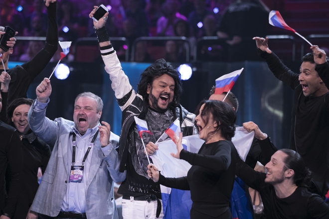 Филип Киркоров ликува сред руската делегация на Евровизия 2016