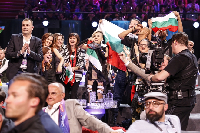 Българското знаме се вее на Евровизия