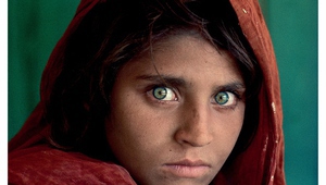 Най-известната снимка от Стив Маккъри