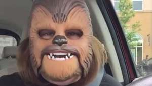 Жената с маска на Чубака - най-гледаното видео във "Фейсбук"