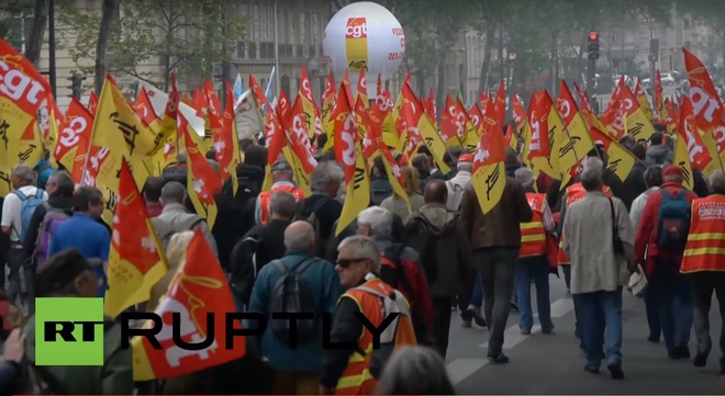 Френските железничари на протест срещу реформата в трудовото законодателство