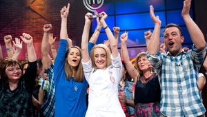 Севда Димитрова с наградата от MasterChef 2