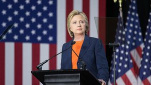 Хилари Клинтън по време на кампанията ѝ за президентските избори в САЩ през 2016 г.