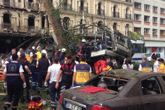 Eksploziya v tsentara na istanbul