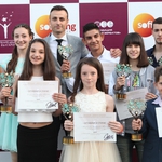 Бербатов награди успелите деца на България