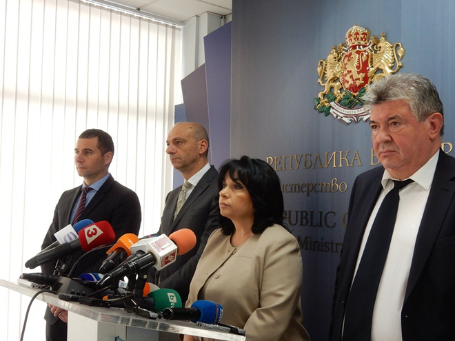 Министърът на енергетиката Теменужка Петкова
