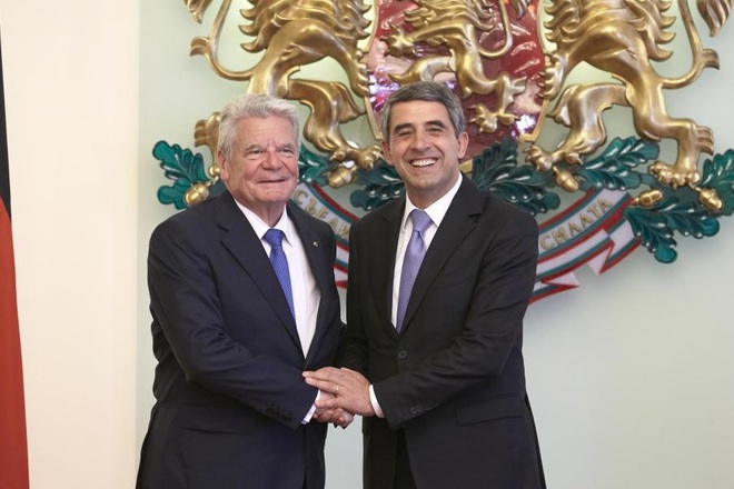 Rosen plevneliev i yoahim gauk