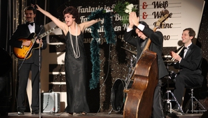 Рая Пеева като Леа Иванова в "Пеещите обувки"