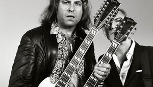 Дейвид Уолямс в клип на Брайън Адамс