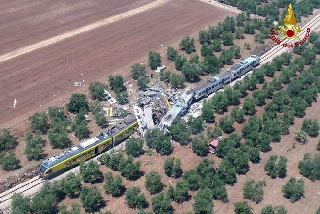 Влаковата катастрофа в Италия