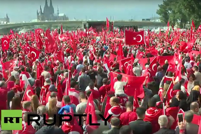 Turski protest v kyoln germaniya