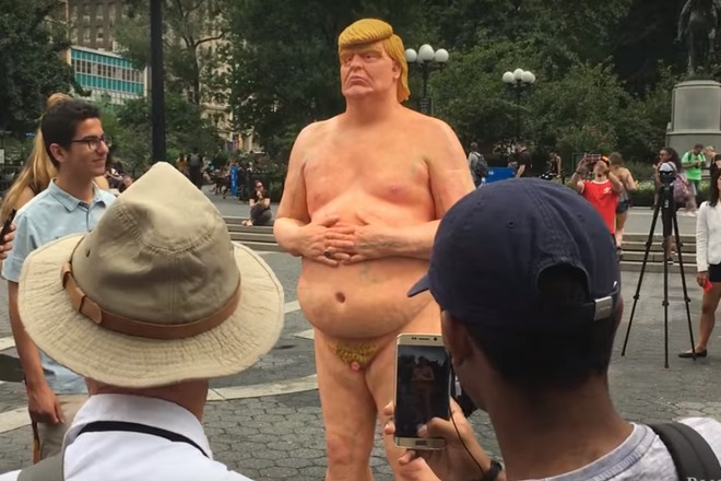 Statuya na goliya tramp