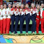 "Златните момичета" на почетната стълбичка в Рио