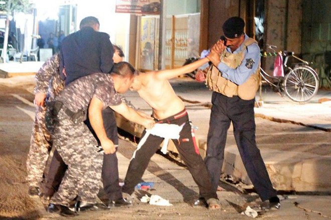 Irakskata politsiya svalya kolan s eksplozivi ot momche