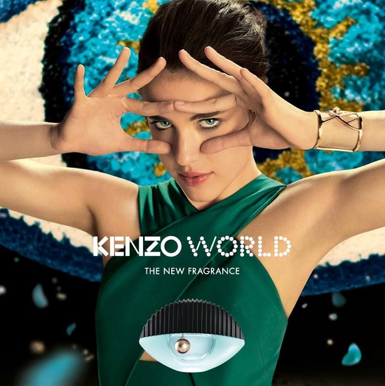 Маргарет Куоли в рекламата на Kenzo World