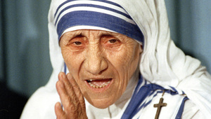 Майка Тереза в едър план