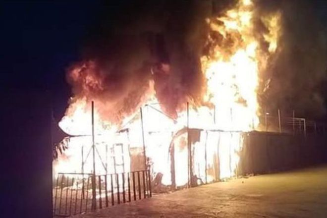 Pozharat v lagera za bezhantsi na ostrov lesbos