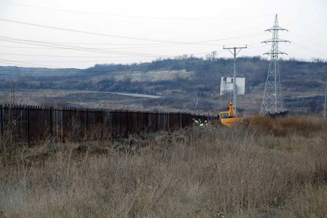 Chast ot ogradata na bezhanskiya lager v harmanli