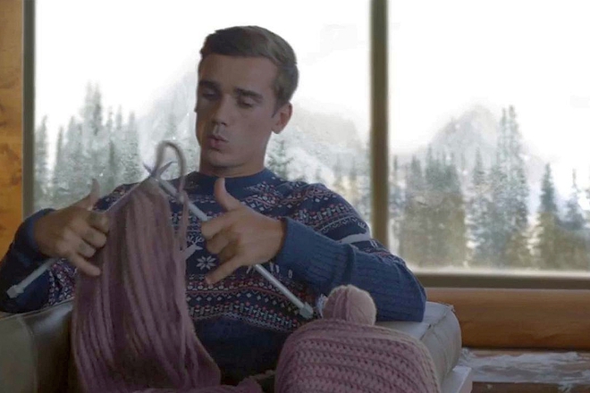 Antoan grizman s pletka v ratse