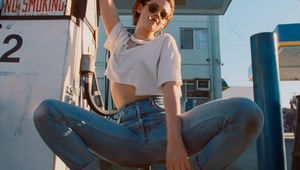 Кристен Стюарт в клип на "Ролинг стоунс"