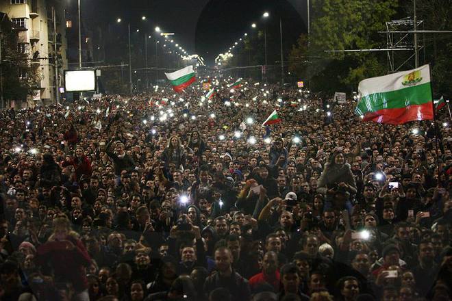 Концерт митинг в защита на референдума на "Шоуто на Слави"